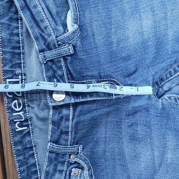Rue 21 women's junior jeans size 3/4 - Picture 5 of 10